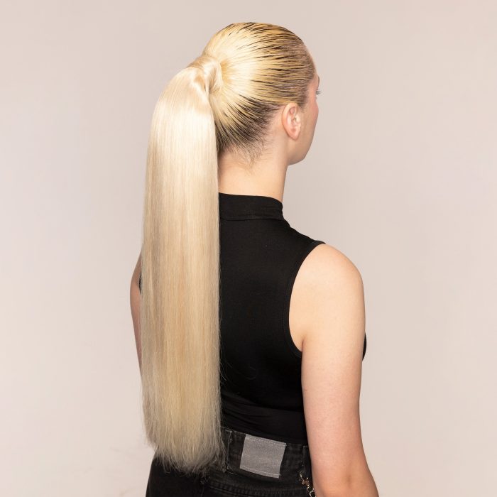 PDP 24 in 120 g 0 ponytail butterblonde alt1 2700x2700 4d4ed773 95e0 40c6 b964 1162f1c36168 scaled